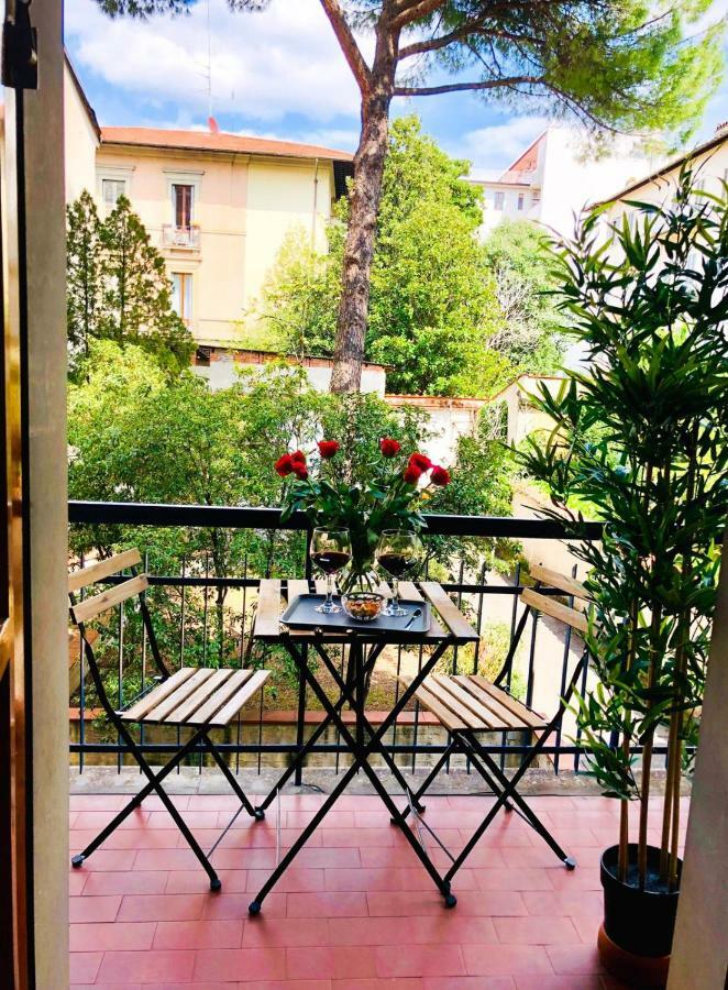 Florence Liberta Apartment With Balcony ภายนอก รูปภาพ